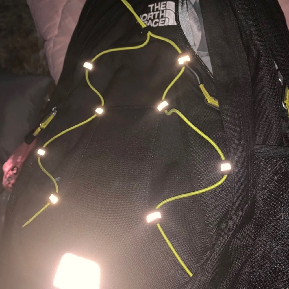 north face - Picture 2 of 5